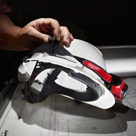 Milwaukee HL2-LED Alkaline Slim Headlamp